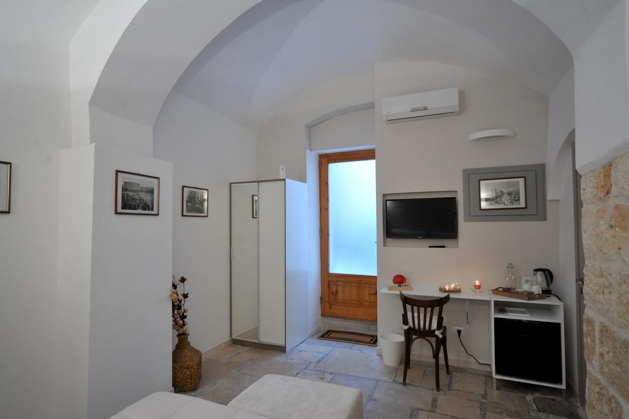 Borgo Martino Hotel Bari Exterior foto